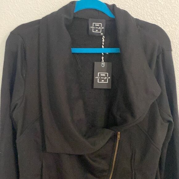 NWT-Chic as F-ck- Black moto zip jacket- size medium - Picture 6 of 9